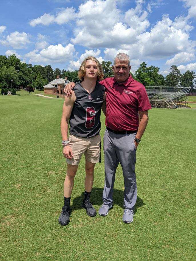 Thank you <a href="/HSC__FOOTBALL/">H-SC Football</a> for an amazing junior day! can’t wait to come watch a game @dilloncostell01 #RollTigers