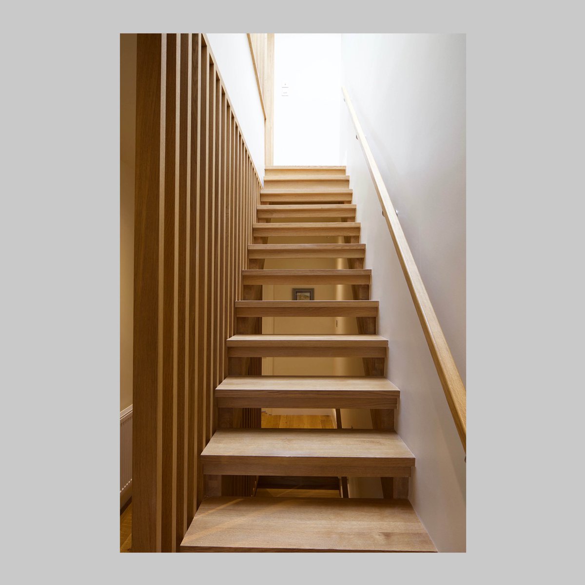 wickham_design's tweet photo. A project from a few years ago in #MaidaVale We refurbished the apartment and installed a new open tread stair and lantern like screen to the living room to bring light in. 
#architect #architecture #london #design #home https://t.co/GIPZCOVfCR