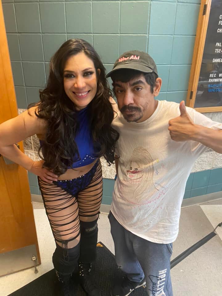 Always good to see @RealMelina  #Melina #MNM #WWEDivasChampion #wooah #WrestlePro #wwewomanschampion #kimpetras #Rahwayreccenter #Nwa #wowwomanschampion #BCWwomanschampion #NWAPowerrr #TheLivingLegend #gasolina