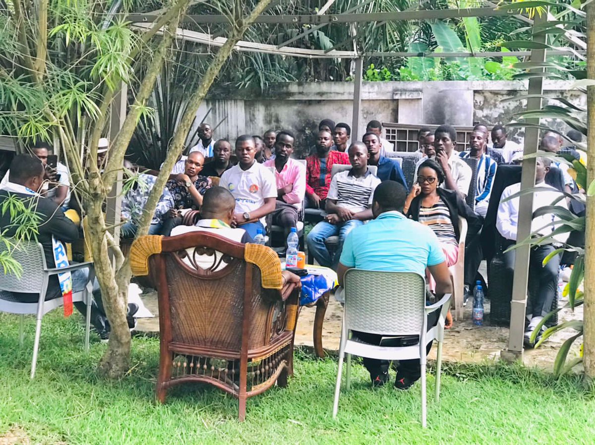 KanyindaPat's tweet photo. La Coord. nationale de la #JCRD, élargie aux provinciaux et communaux/Kin, a tenue, ce jour, une réunion stratégique, autour d points suivants :
1. Communication politique ;
2. Marche de soutien aux FARDC et institutions ;
3. Défis de l'implantation ;
4. Formation idéologique. https://t.co/PDG3dxczTy