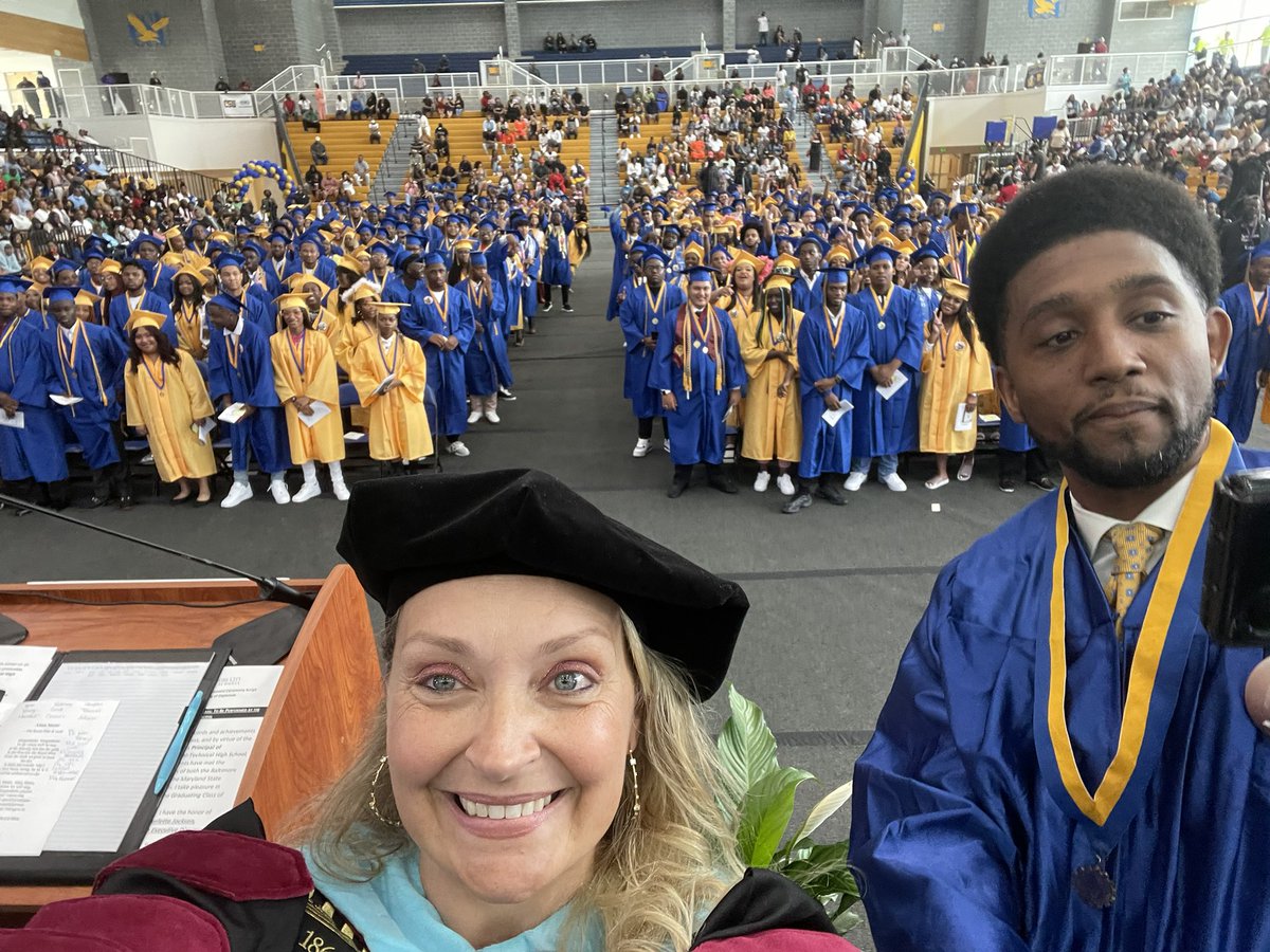 Graduation 👩🏽‍🎓 day!!!!! So proud of our Mustangs!