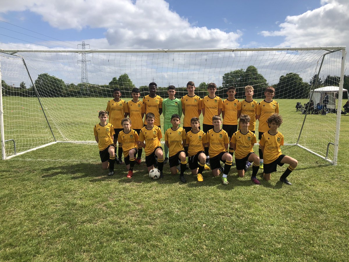 CheshuntU13s's tweet photo. What a day at the @aces national tournament for the @CheshuntU13s. A privilege to have the opportunity. https://t.co/RLj5436k86