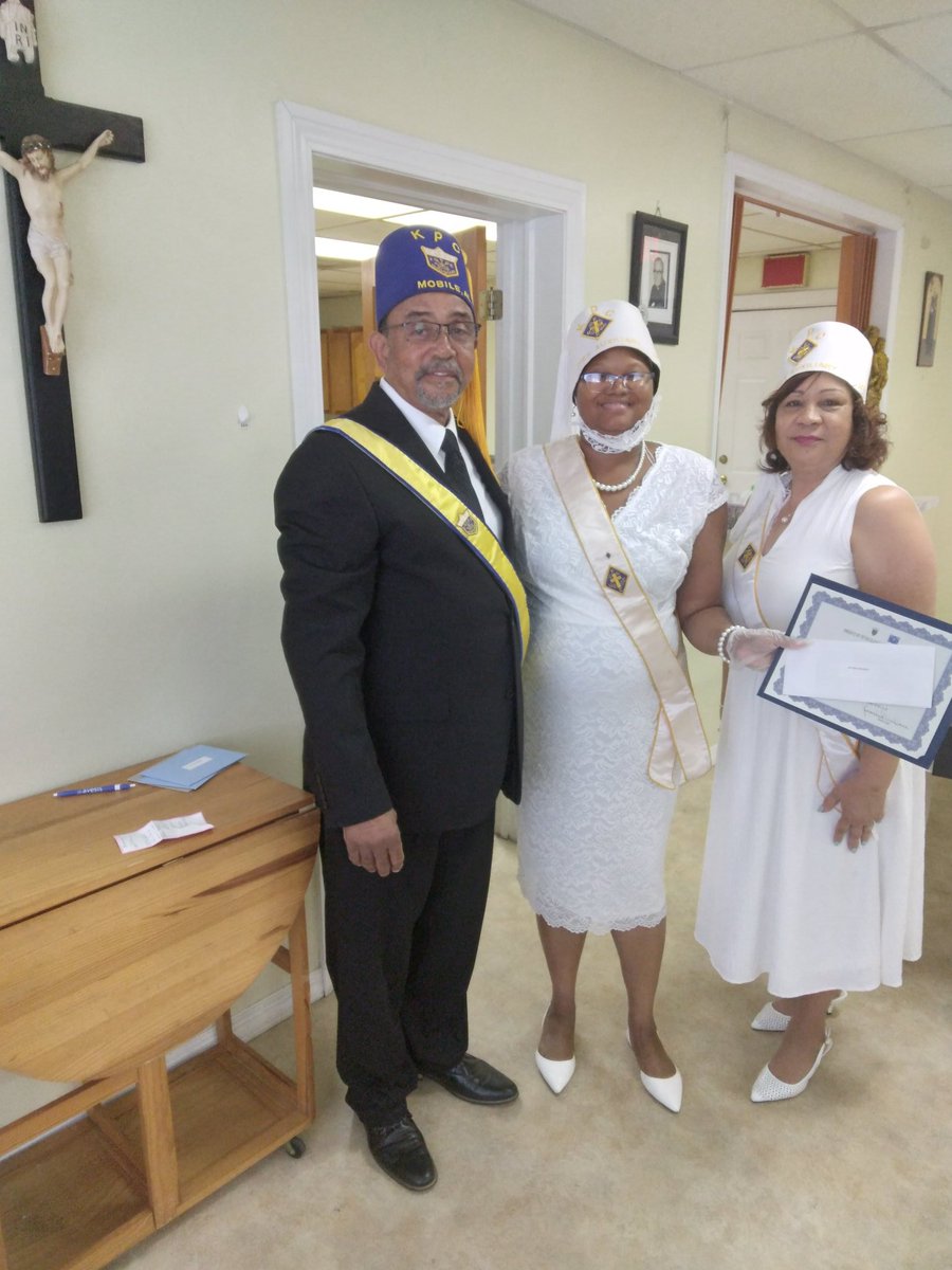 Thanks to the <a href="/ClaverFamily/">Knights of Peter Claver & Ladies Auxiliary</a> and our parishioners for honoring our graduates today.

<a href="/BradenT2022/">Braden</a>