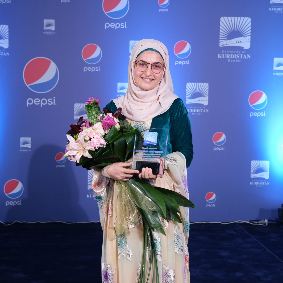 UKH_official's tweet photo. Did you know that one of the innovators who voluntarily contributed to add Kurdish language (Sorani dialect) to Google translate is a #UKH alumna? 
Congratulations to Roshna Omar, UKH graduate of MSc Software Engineering (2019) on her success. 
#ukhalumnireunion #ukhalumni https://t.co/OC5TUIhcmy