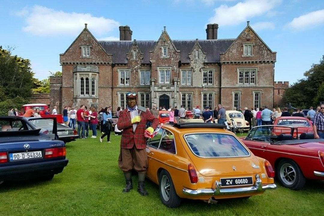 Wells_House's tweet photo. One week to go to the return of our Classic Car Show!! This is a super day out for all the family and the perfect way to spend Father's Day this year! See you on Sunday June 19th! Own a classic car? Email info@wellshouse.ie for more details!
#classicarshow #wexford https://t.co/f1kX3pV2ct