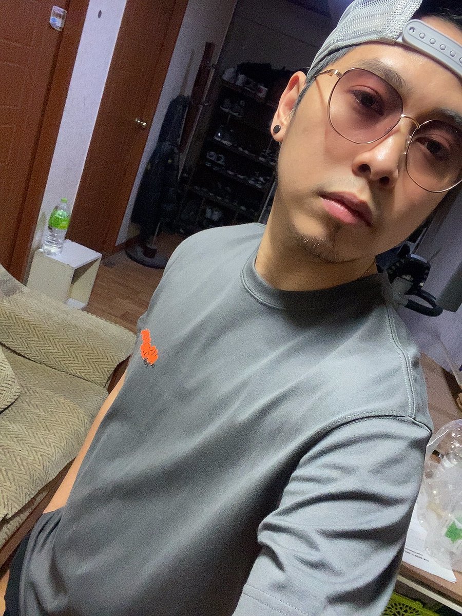 peterjohnmine's tweet photo. 😅 feeling pogi https://t.co/JlddxNCKhG