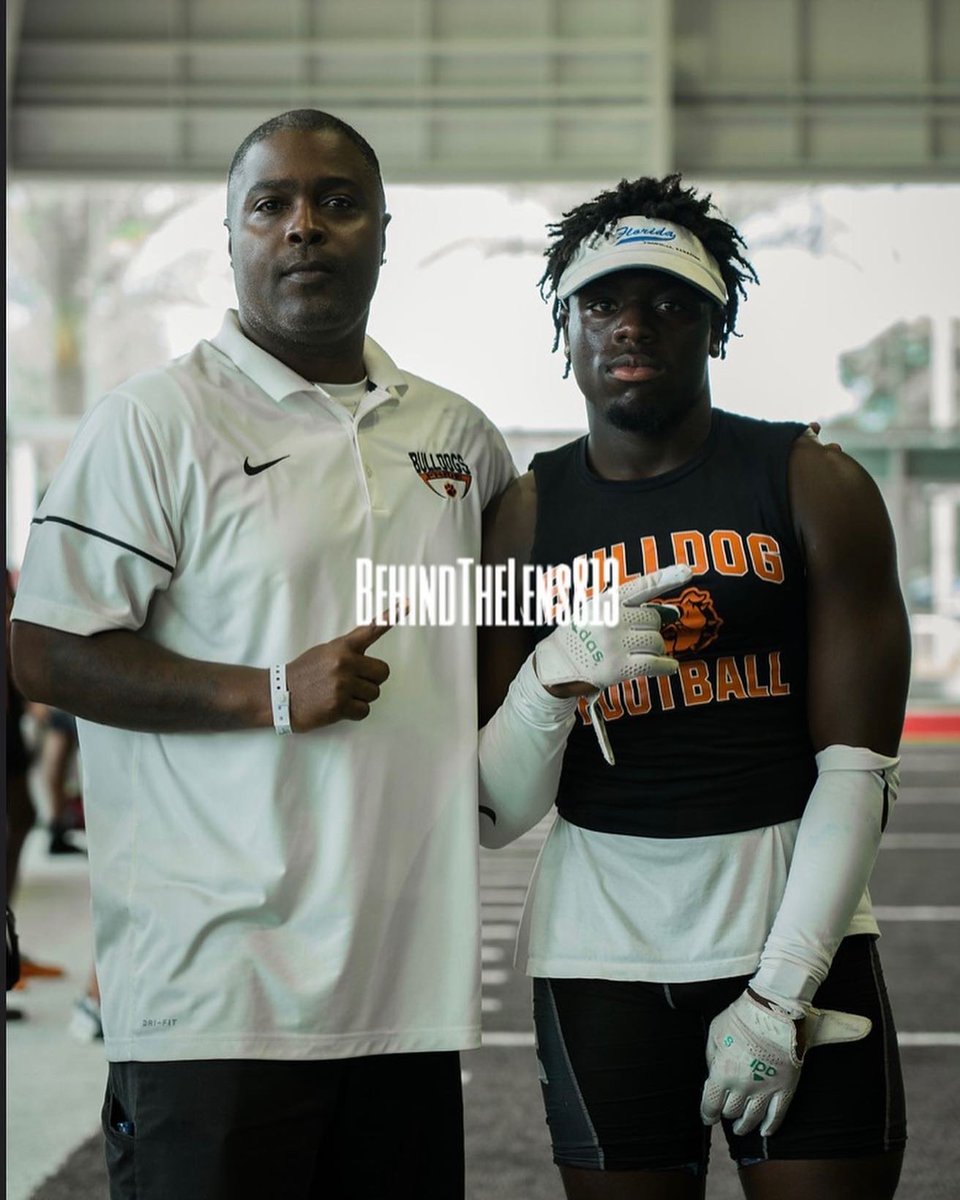 smithrodney03's tweet photo. Had a great time at the FCA Bucs 7on7 yesterday 😎@_CoachCarroll_ @DasherJaquan @PascoCountyFB @BigCountyPreps1 https://t.co/EJuFkhIfML