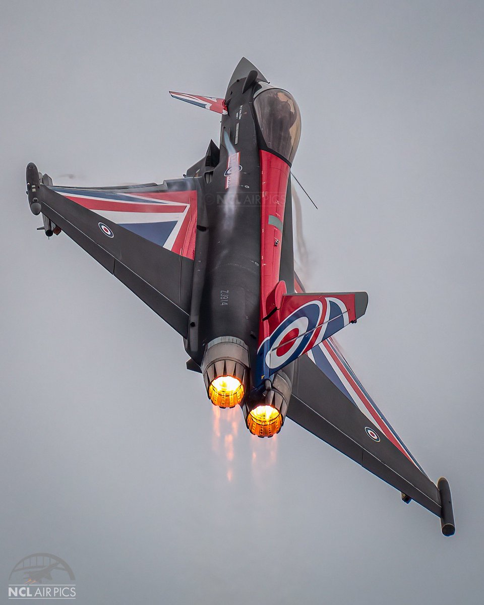NCLairpics's tweet photo. 🇬🇧 A phenomenal display yesterday from the @RAFTyphoonTeam roaring over the @TeesAirshow @TeesAirport with @TyphoonDisplay Flt. Lt. Adam O’Hare at the controls in #Blackjack for 2022. He certainly brought the noise! 

#Aviation #Typhoon https://t.co/idFQNCEGtB