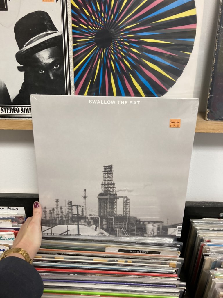 Deep Cuts record store Ridgewood, Queens <a href="/trixiedarko/">trixie</a> <a href="/_repulsivewoman/">repulsive woman</a>