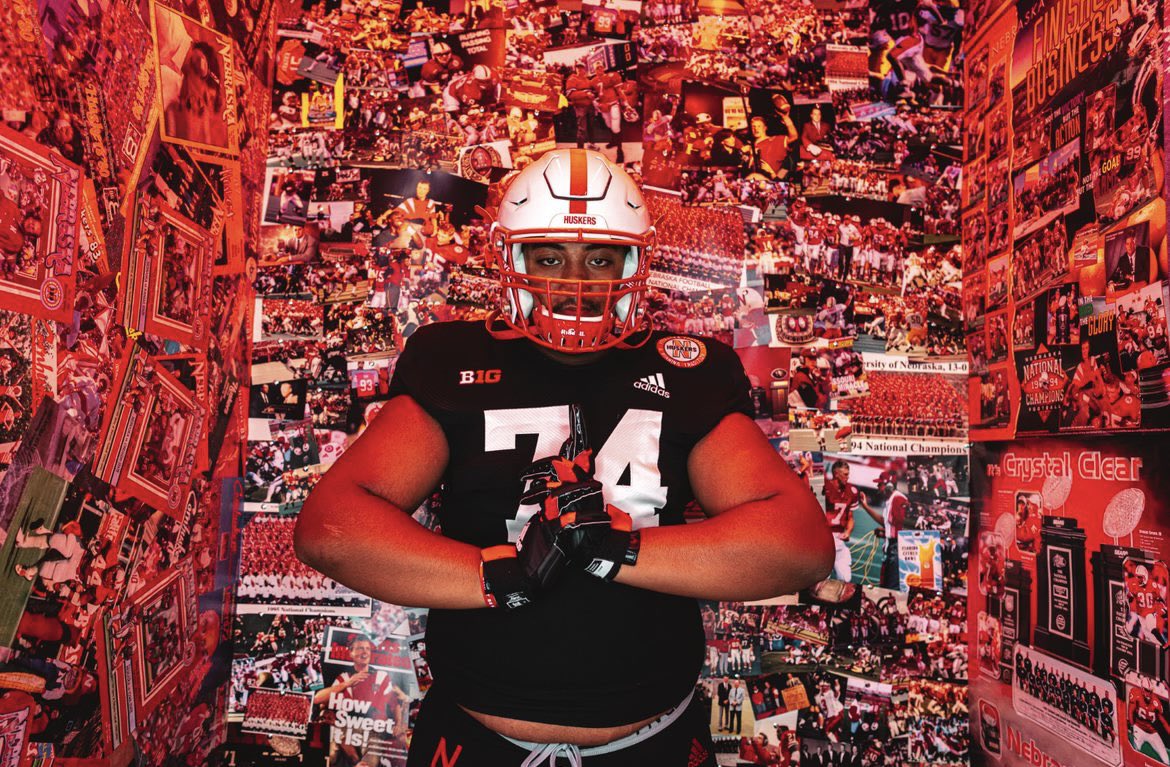 Jr Sia (@jrsia2) on Twitter photo Thank you @HuskerFBNation for an amazing OV!! <a href="/s_kwilli32/">Keith Williams</a> @SeanDillonNU <a href="/Coach_Matthews_/">Darius Matthews</a> <a href="/JackPay17/">Jack Pay</a> <a href="/CoachMeifu/">Mike Meifu</a> Thank you @HuskerFBNation for an amazing OV!! <a href="/s_kwilli32/">Keith Williams</a> @SeanDillonNU <a href="/Coach_Matthews_/">Darius Matthews</a> <a href="/JackPay17/">Jack Pay</a> <a href="/CoachMeifu/">Mike Meifu</a>