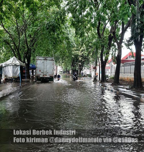 Radio Suara Surabaya tweet media
