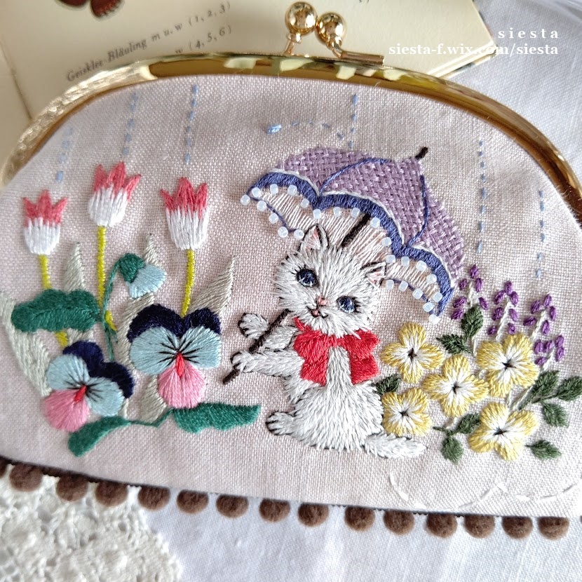 希少 フランス蚤の市 ヴィンテージ キティKITTY 手刺繍 ベビーシーツ