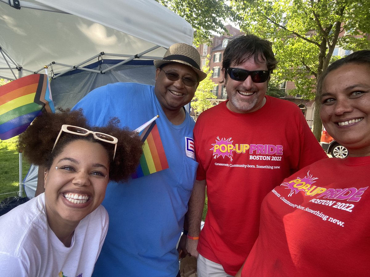 massequality's tweet photo. Happy Pride Boston! @PopUpPride #Pride #LGBTQ https://t.co/kjVDfNYkIZ