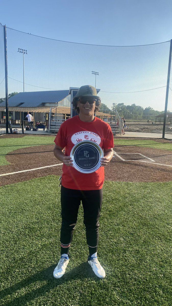 USAStadium's tweet photo. Congratulations to @KnightssouthAL  Platinum on their 🧹of the 16u #MidSouthInv 🏆
MVP: Bryce Persell
MVPitcher: Ryan Everly https://t.co/lHP1CHAuWQ