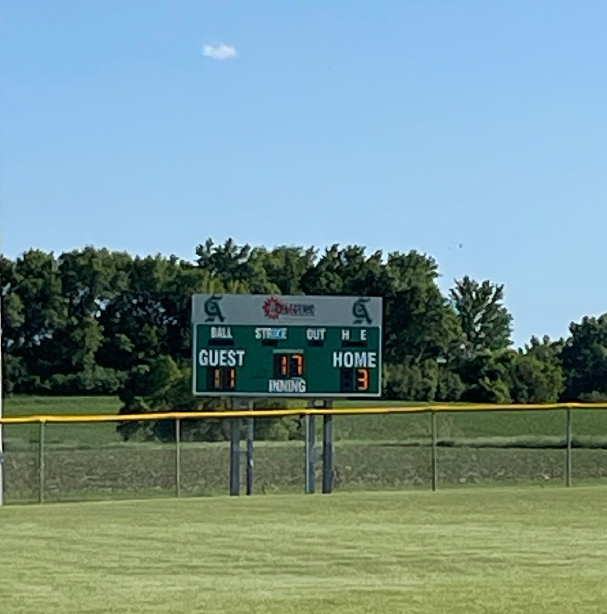 Back in the win column

PBR knocks off Colman, 11-3 in 17 innings!

Riley Hoffman goes 7 in a no decision. Trey Randel pitched the final ten to earn the win! #GoPBR