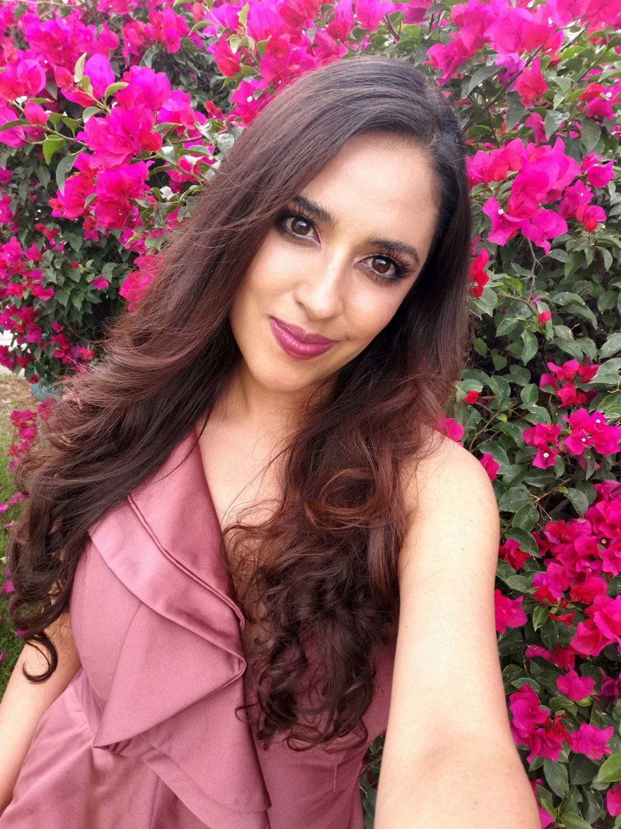 CRISTINACAMH's tweet photo. Mi vida color de rosa 💖🌷 https://t.co/XLlEAjGXV7