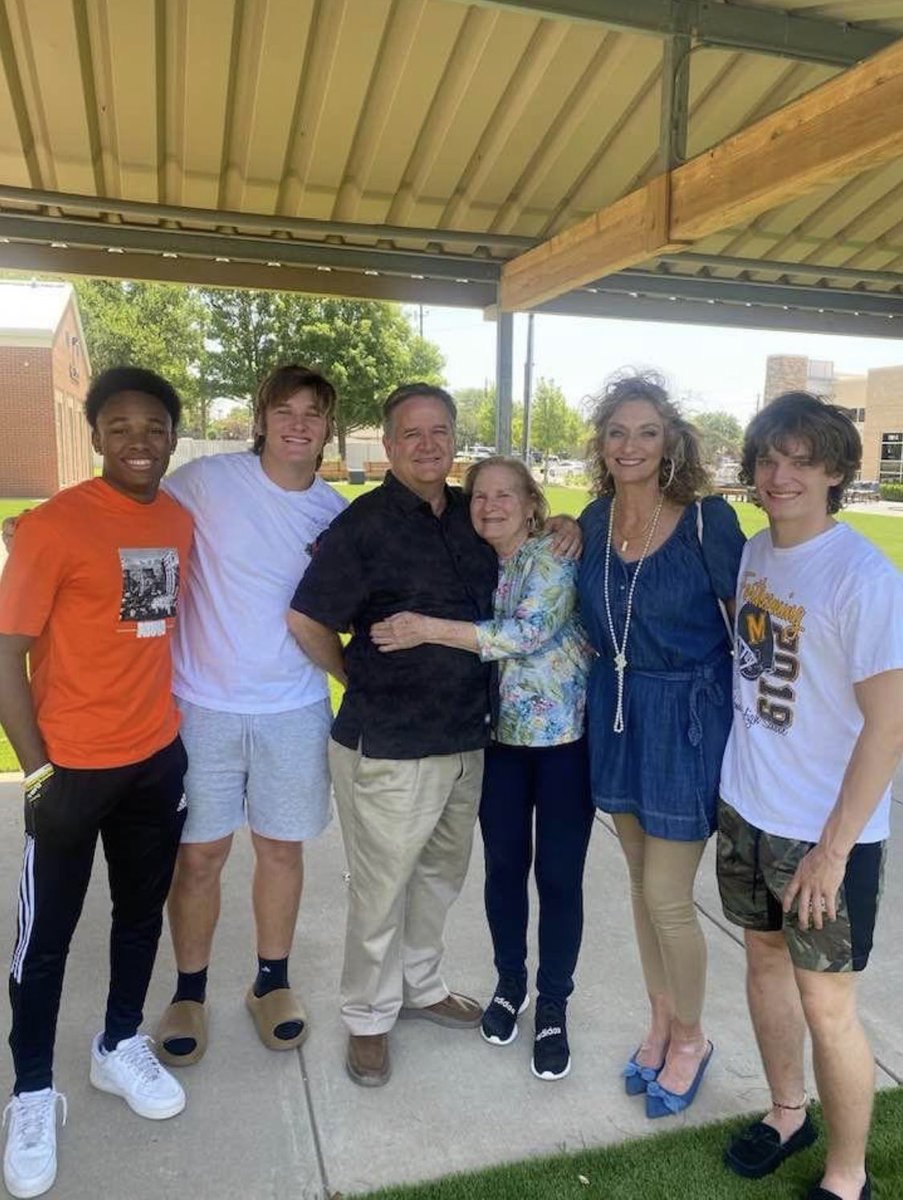 Savior. He can move mountains! ✝️ <a href="/GarrenHuey/">Garren Huey</a> <a href="/rj_demadet/">RJ de Madet</a> <a href="/WyattHuey2/">Wyatt_Huey</a>