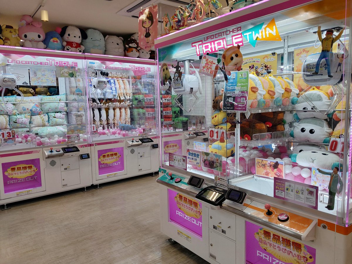 Ceciliadb86's tweet photo. I'm having a great time in Japan. I spent the last few days exploring and absorbing. I was lucky enough to get to watch part of the #YOSAKOIソーラン祭り2022 - such an amazing experience. Today is my first day at @HokkaidoUni so I look forward to a new day and new challenges! https://t.co/aKac5PXLfm