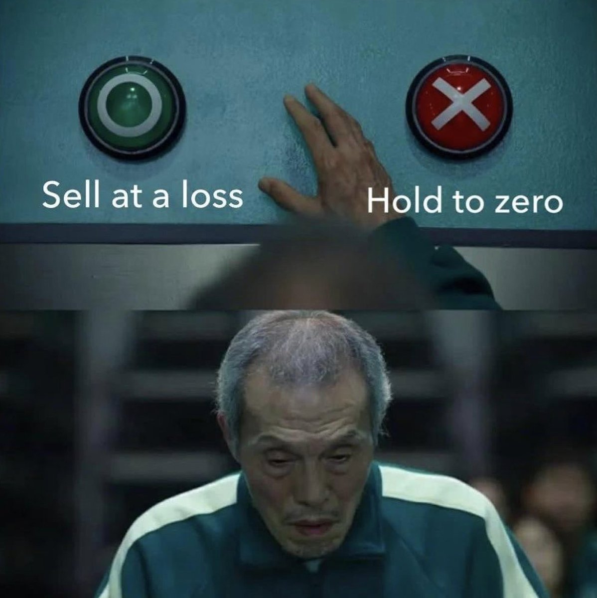 darknightsnft's tweet photo. My feeling right now: HOLD or sell $ETH $BTC https://t.co/PqrmVYjVyn