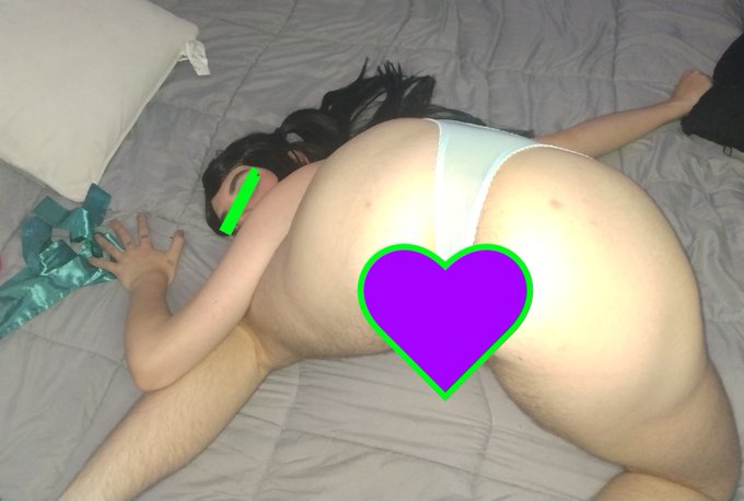 I wanna feel whole, I need something to fill my god sized hole. ❣️ see all uncensored content on my OnlyFans: 🔞https://t<a href="/tag/watchout"class="tags"><span>#watchout</span></a><a href="/tag/sundayfunday"class="tags"><span>#sundayfunday</span></a><a href="/tag/snowbunnysunday"class="tags"><span>#snowbunnysunday</span></a><a href="/tag/goonsquad"class="tags"><span>#goonsquad</span></a>