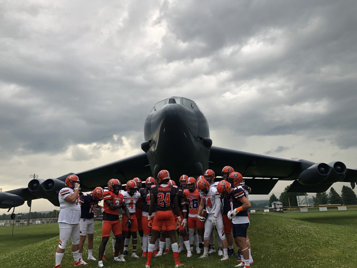 CoachFaggiano's tweet photo. What is @Utica_Football up to? https://t.co/wL6j1468A5
