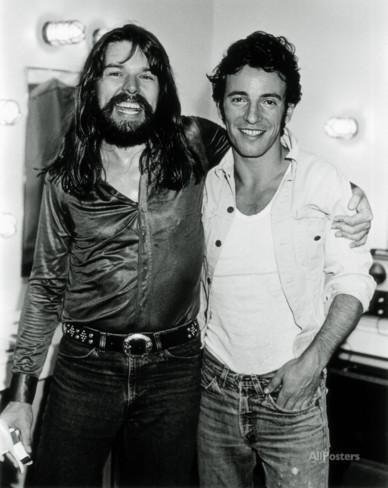 crockpics's tweet photo. Bob Seger and Bruce Springsteen backstage in Detroit, 1978 https://t.co/zrtvhEJ3Mu