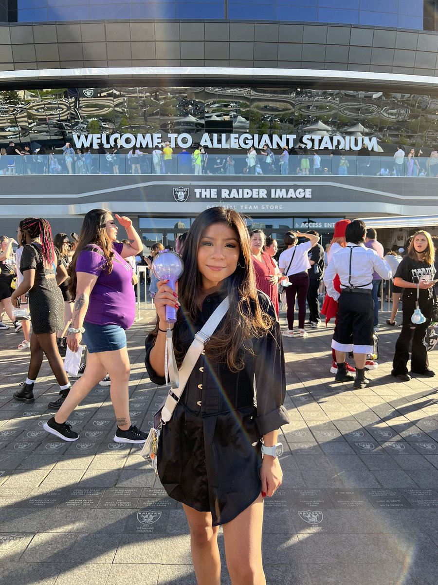 BTSvillager's tweet photo. Happy BTS day!!! Here’s my concert pics since I’m missing it more than ever today and haven’t posted them here before 🫶🏻💜 https://t.co/5v2soCJNTg
