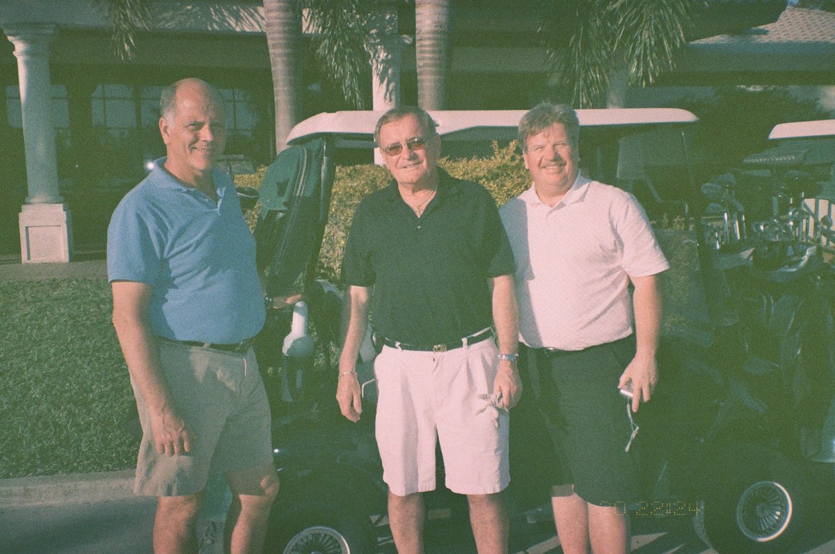 museumoflm's tweet photo. I bought an old camera at a thrift store in New York. There was a used roll of film inside of the camera and I got it developed. Here are the pictures from the roll - help us find them! https://t.co/y9R93V0tRv