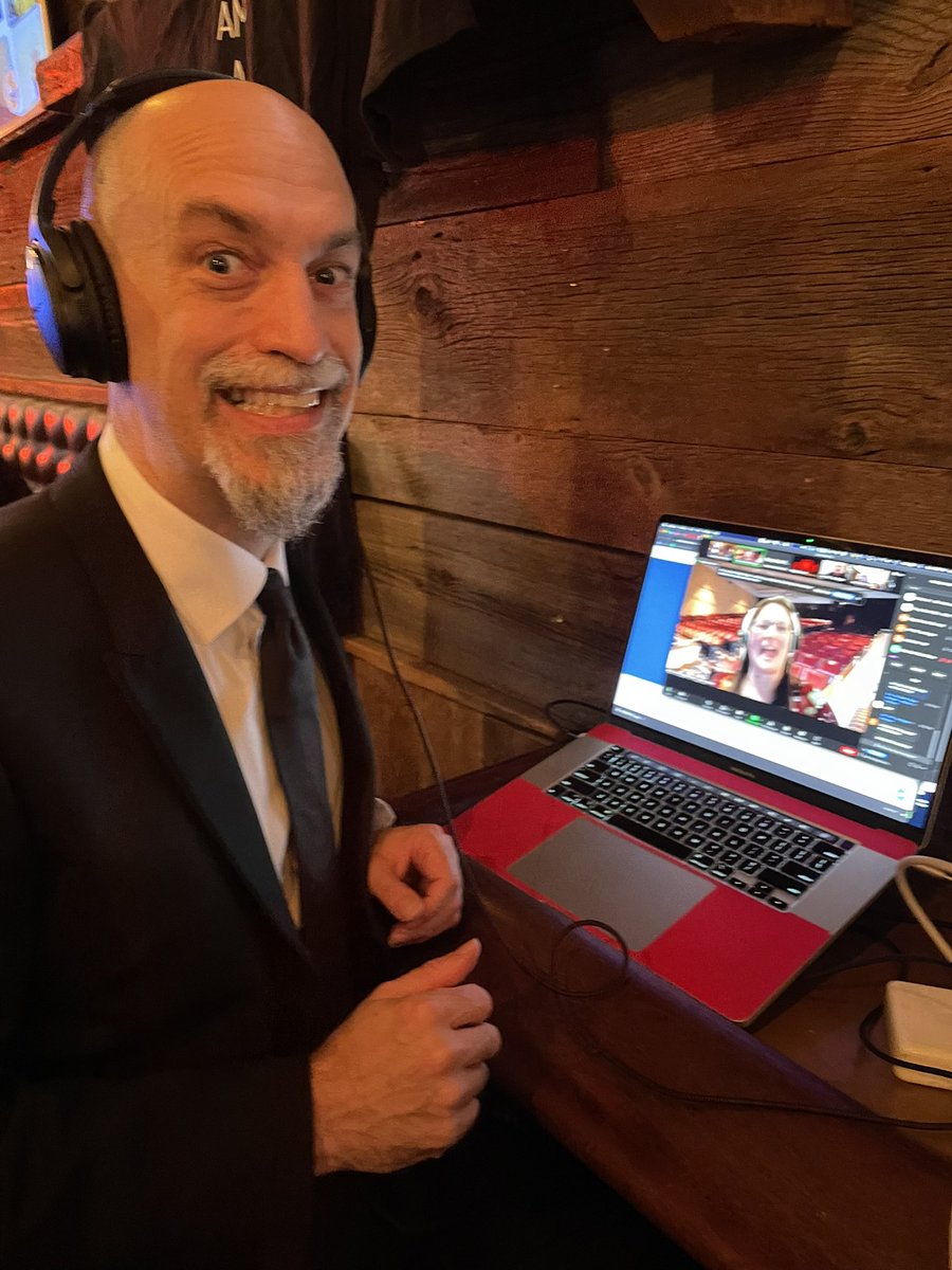 Thanks to everyone who is joining the #collaboratorparty online! We are happy to celebrate the theater community with any #collaborator! ♥️🎭♥️ #tonys #tonyawards