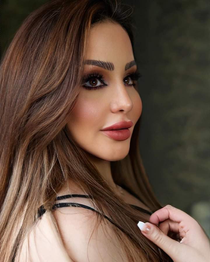 افضل من وصف الوضع 
في العراق ع مر العصور
هو الشاعره الاديبه
شهد الشمري حيث قالت بمطلع قصيدتها
ك.. اخت العراق البيه تربينه