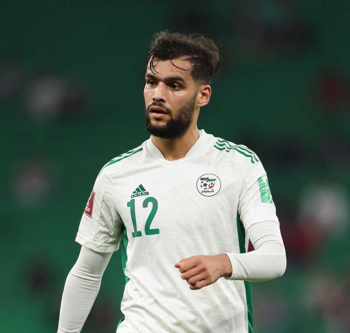 JDZFootball's tweet photo. 🟢 La défense est sécurisée 🇩🇿✋🏽 https://t.co/hT674xBULR