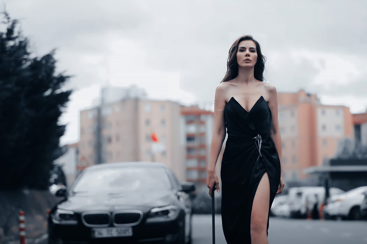 • Acılar insanları değiştirir....!
#iyilik 
#Haticeşendil ❤️