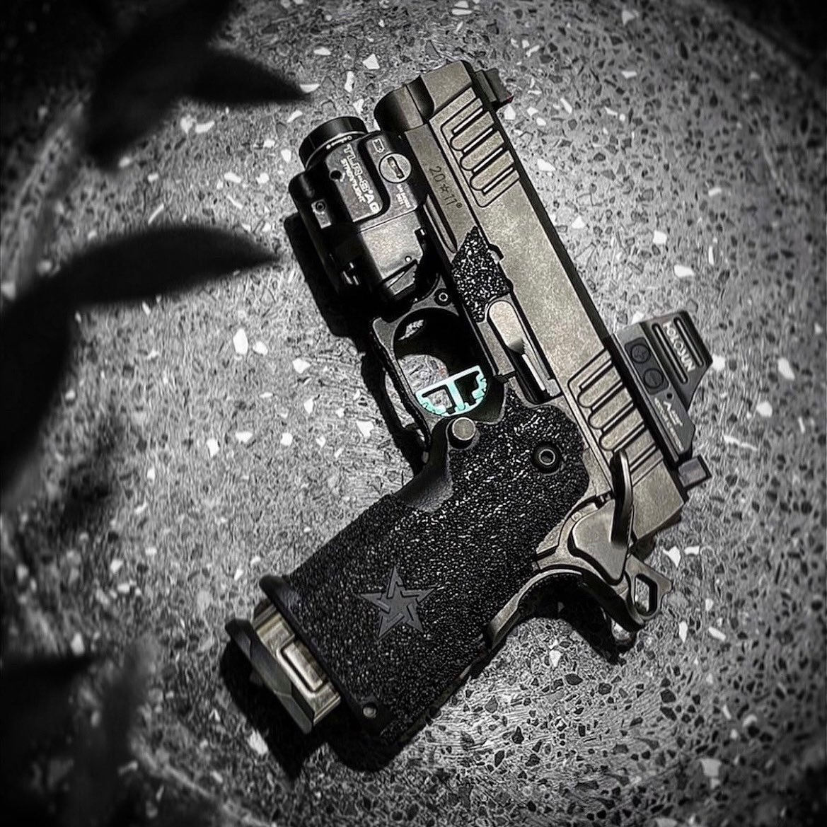 handleitgrips's tweet photo. @handleitgrips has swiftly become the markets leading #gungrip!
Gain the edge! https://t.co/3uNjyHHQ5o