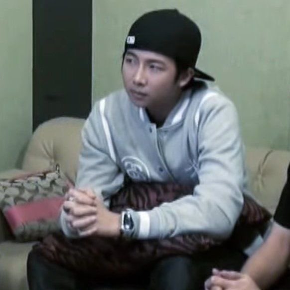 rmarchives's tweet photo. he had no idea about the things he and his brothers would accomplish together #9YearsWithBTS https://t.co/StRE1AlAV3