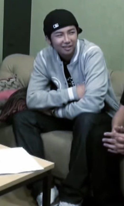 rmarchives's tweet photo. he had no idea about the things he and his brothers would accomplish together #9YearsWithBTS https://t.co/StRE1AlAV3