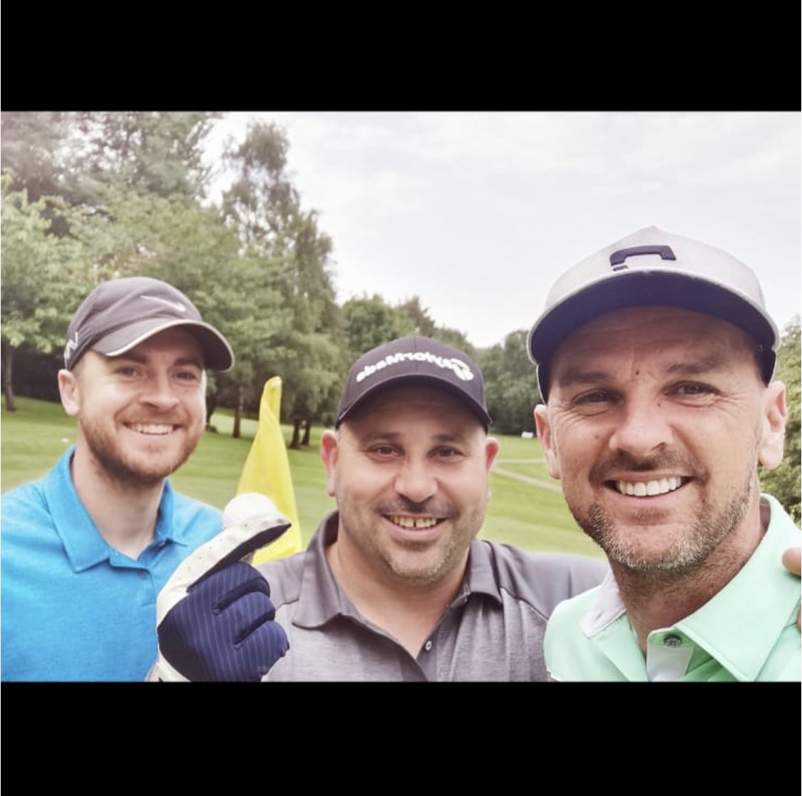 Mogsy80's tweet photo. Waited 26 years for this….. Hole In One on the 13th at @llanwerngolf today. Been close many times but what a feeling. ⛳️⛳️⛳️ @ScotHoodGolf @Trotty77 @ChrisHam92 #Buzzing #BeginnersGolf 🏌🏽♂️🏌🏽♂️🏌🏽♂️ https://t.co/FHcu3JnM0v