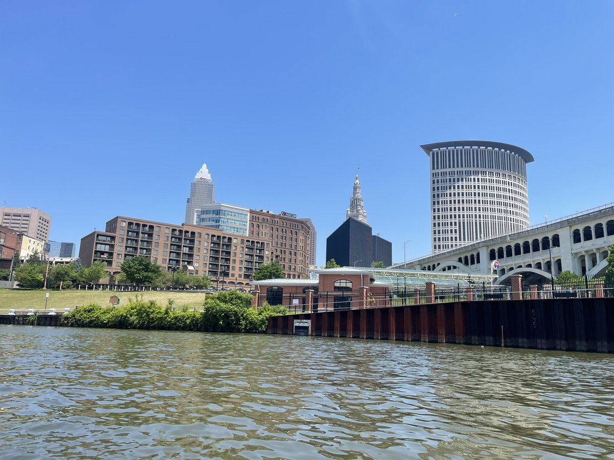 HollyGoRightly's tweet photo. Perfect day on the water. 
It’s only beginning ❤️ 

#paddleohio #clevelandlife #paddling   #waterfeedsmysoul https://t.co/KXCyJHnGpj