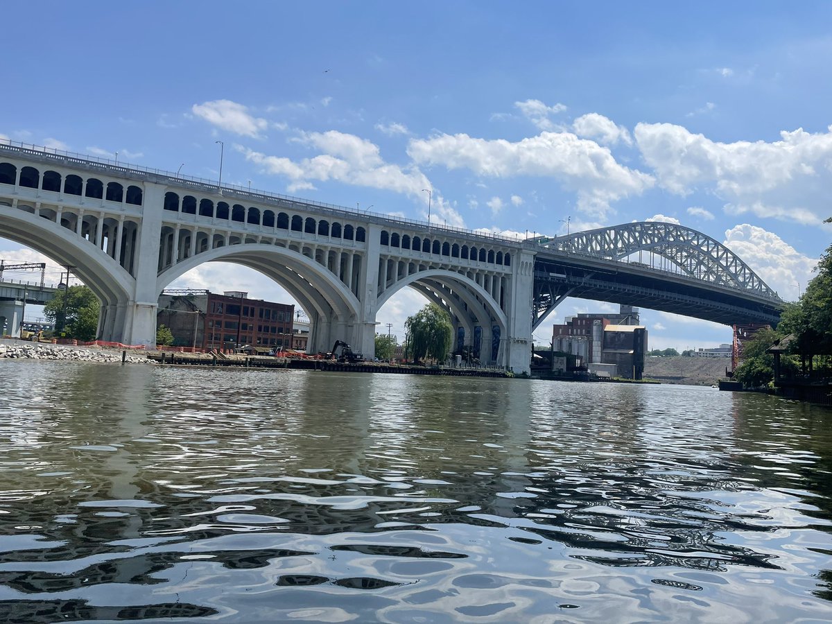 HollyGoRightly's tweet photo. Perfect day on the water. 
It’s only beginning ❤️ 

#paddleohio #clevelandlife #paddling   #waterfeedsmysoul https://t.co/KXCyJHnGpj