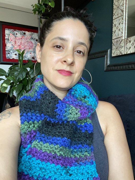 Old lady days Sunday&rsquo;s, just finished crocheting a scarf for my kid https://t.co/Qz4t7D8VtB<a href="/tag/giantess"class="tags"><span>#giantess</span></a>