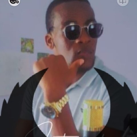 Mujikam4's tweet photo. @nautymichelle @Buhlenomuhle You soo Damn Hot https://t.co/zBNP9hQzXX