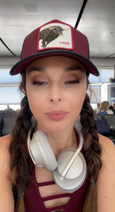 On my way Pittsburgh see you soon. If yah know then your lucky https://t.co/DgOosRuAu0