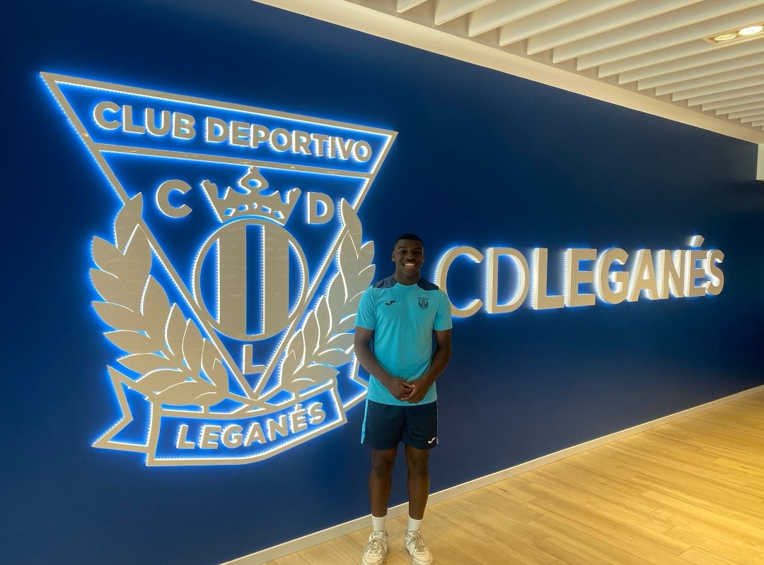 BruneteAdc's tweet photo. Nuestro jugador Manuel hará la pretemporada con el C.D Leganés.

Tras la gran temporada que ha efectuado siendo el pichichi de la liga, y con el convenio entre nuestra entidad y el C.D Leganés, hará la pretemporada con su Juvenil.

Enhorabuena!! 🧡 https://t.co/PgQ97v0NUP