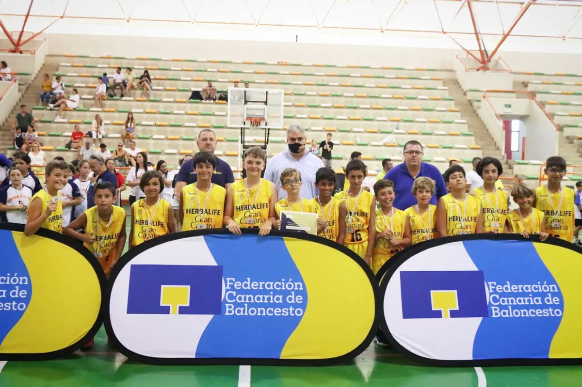 FCBaloncesto's tweet photo. ๐ #CCPreMiniMas
๐ฎ๐จ #FCB
5๏ธโฃ @RCNT_BALONCESTO
6๏ธโฃ @EMBCandelaria
7๏ธโฃ @CDCoDeMa_Claret
8๏ธโฃ @CB1939Canarias
๐๐ป๐๐ป๐๐ป๐๐ป๐๐ป๐๐ป๐๐ป๐๐ป๐๐ป๐๐ป https://t.co/ycEQfe1uMH