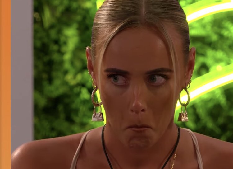 MeganEFrazer1's tweet photo. Is this the first time he’s speaking to Gemma over the age of 18 lmao #loveisland https://t.co/xWGR8VXtEw
