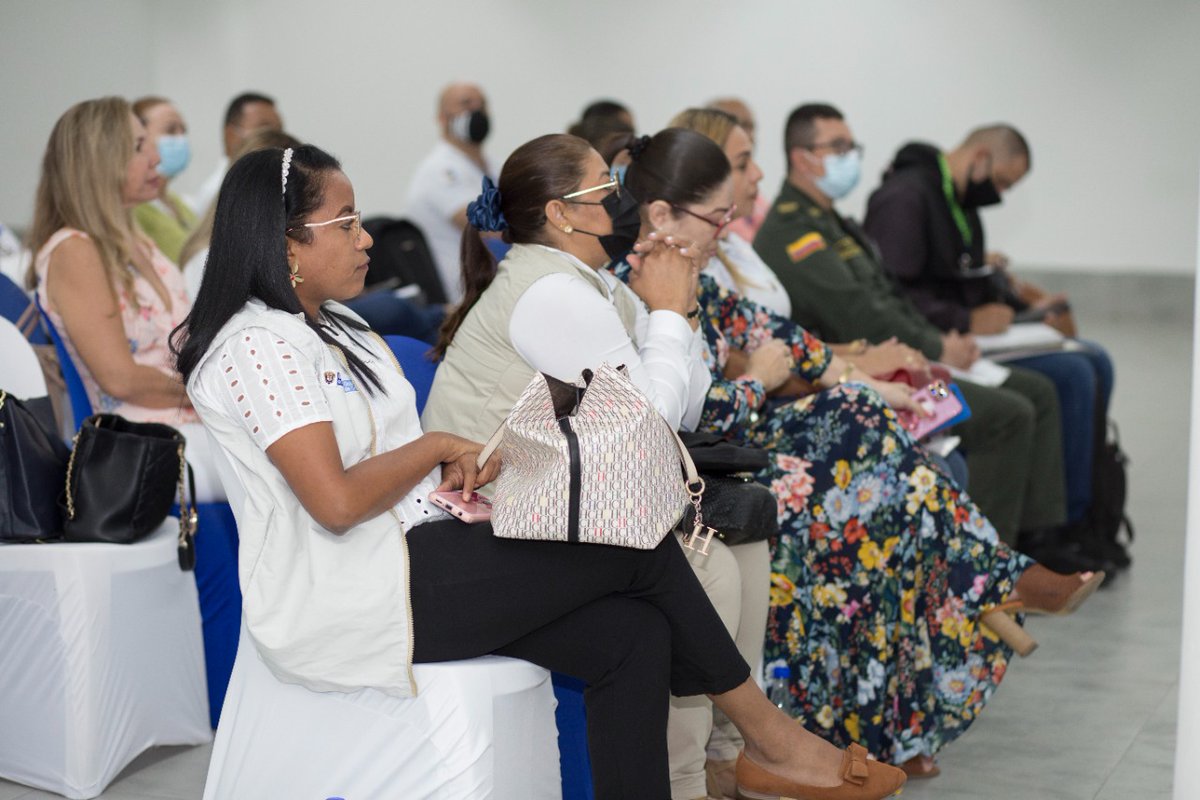 Participamos de conversatorio con diferentes entidades para abordar la problemática del Trabajo Infantil. Importante espacio para conocer experiencias exitosas y continuar articulando acciones que permitan su erradicación.