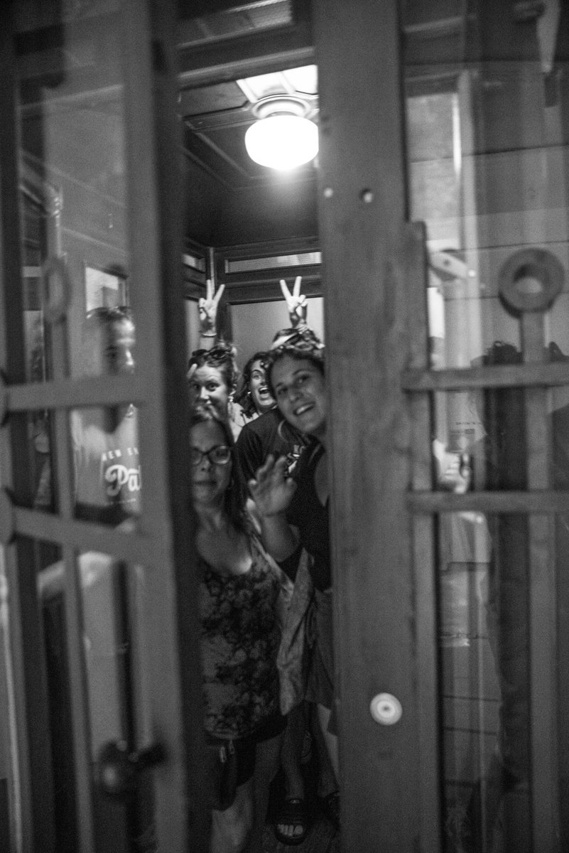 Mil gràcies a tots els projectes que ens han obert les portes ens ha encantat conèixer i teixir complicitats amb la València Social i Solidària!
I en <a href="/PabloTorroVlc/">Pablo Torró</a> per fer-nos sentir com a casa, pel context i pels contactes😘
I la <a href="/violetapalazon/">violeta</a>
 X 👇fotos i moltes altres!