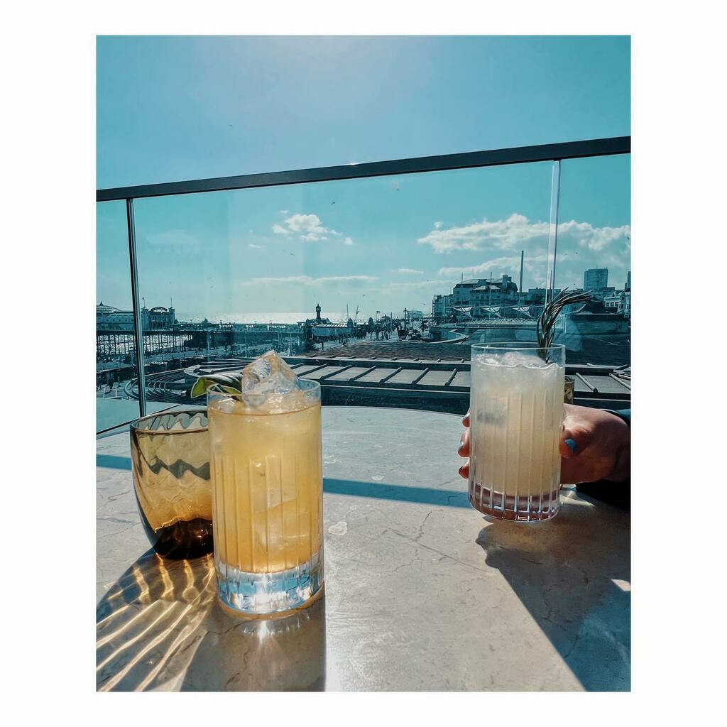 cheersing my 20’s 👋👴 instagr.am/p/Cet_eNmLItI/