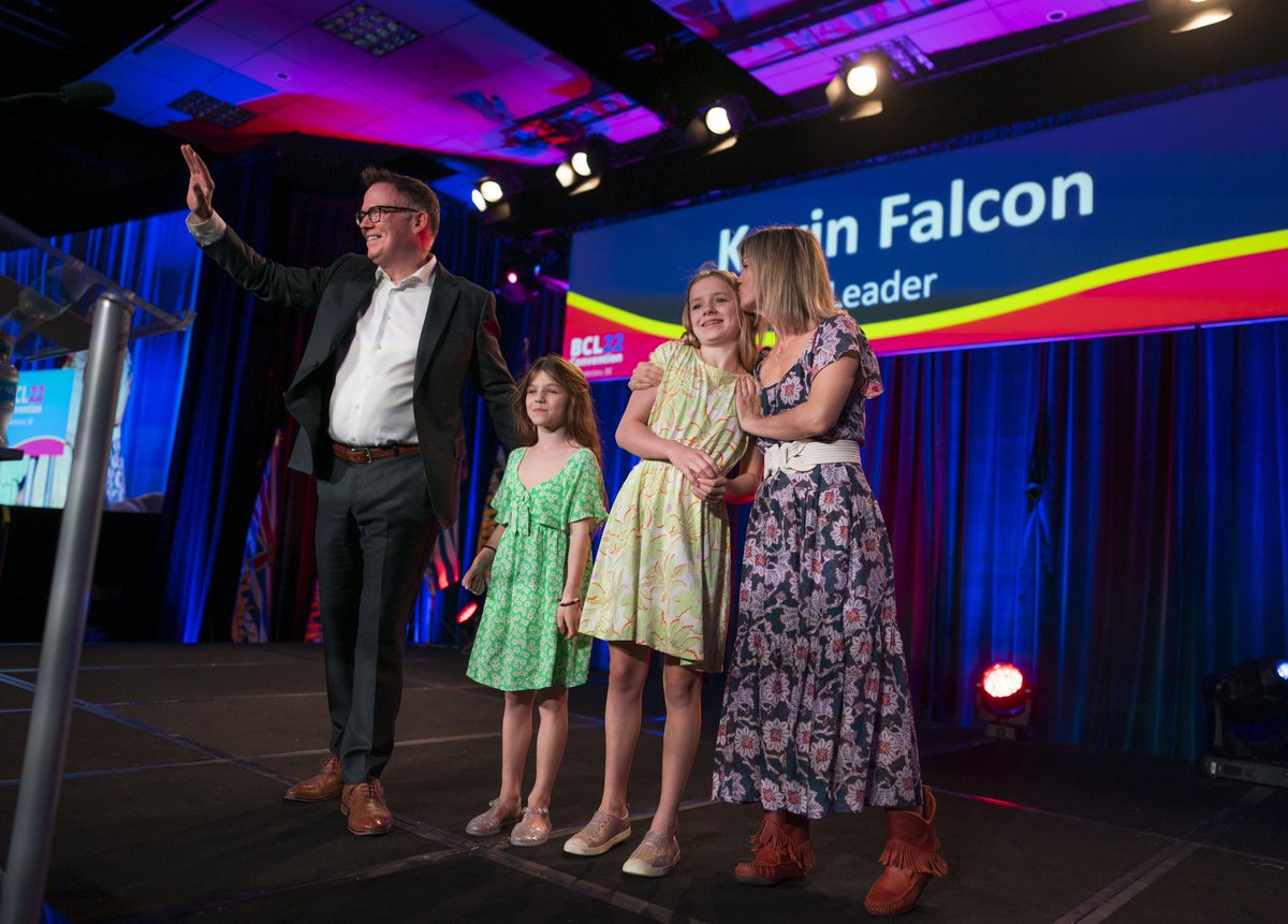 KevinFalcon's tweet photo. Thank you to everyone for coming out to our incredible @bcliberals convention this weekend and a huge thanks to the people of #Penticton for being so warm and welcoming to us all! #BCL22 #BCpoli https://t.co/djPBA6RmtX