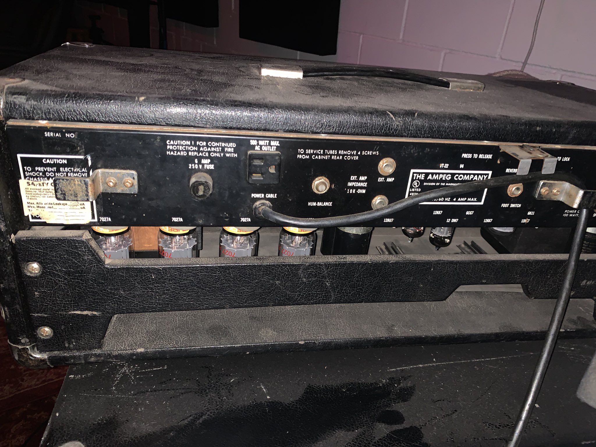 TW Pornstars 2 pic. ZANE. Twitter. Yo! Selling my Vintage Ampeg 1970s