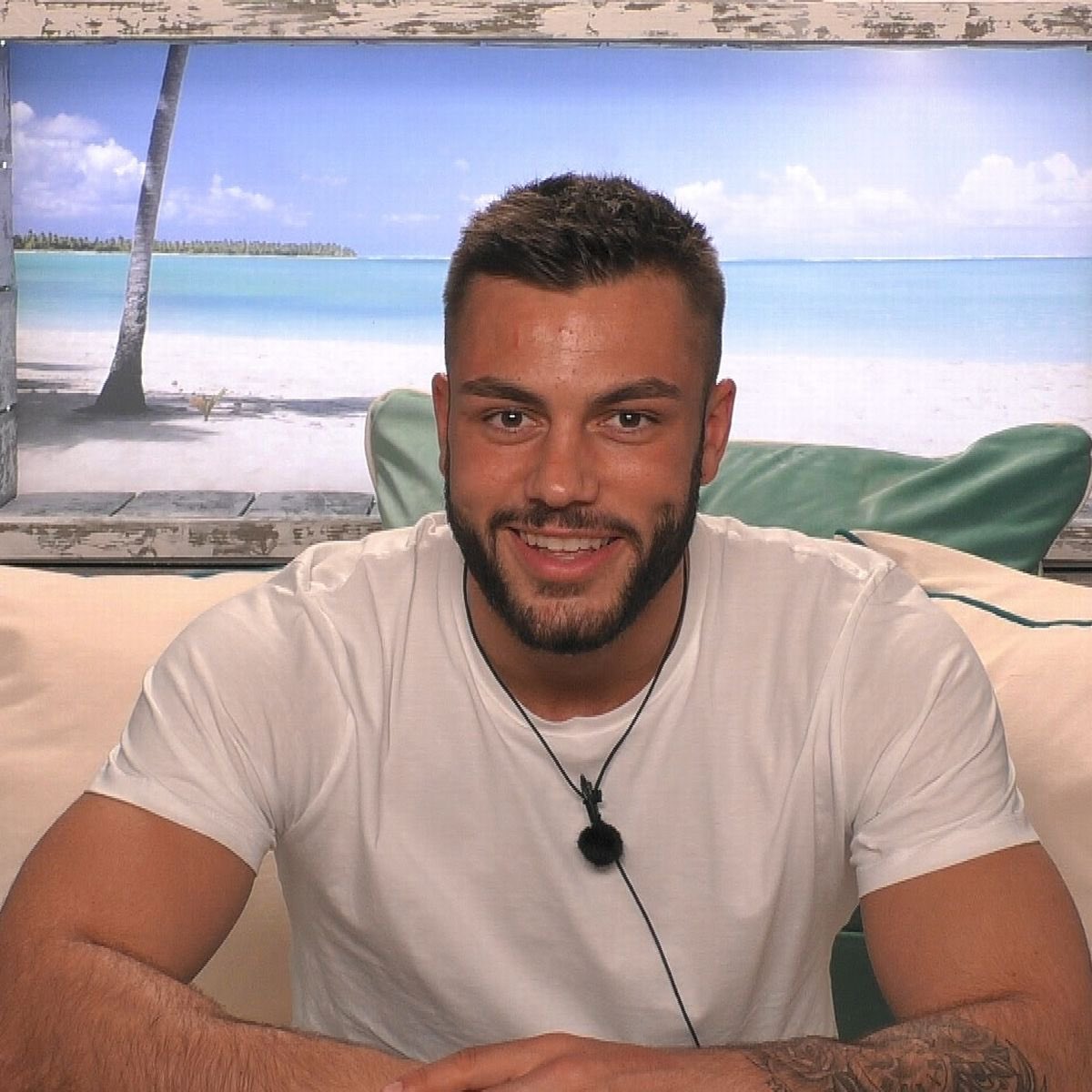 Paige deserves these kind of kings #LoveIsland